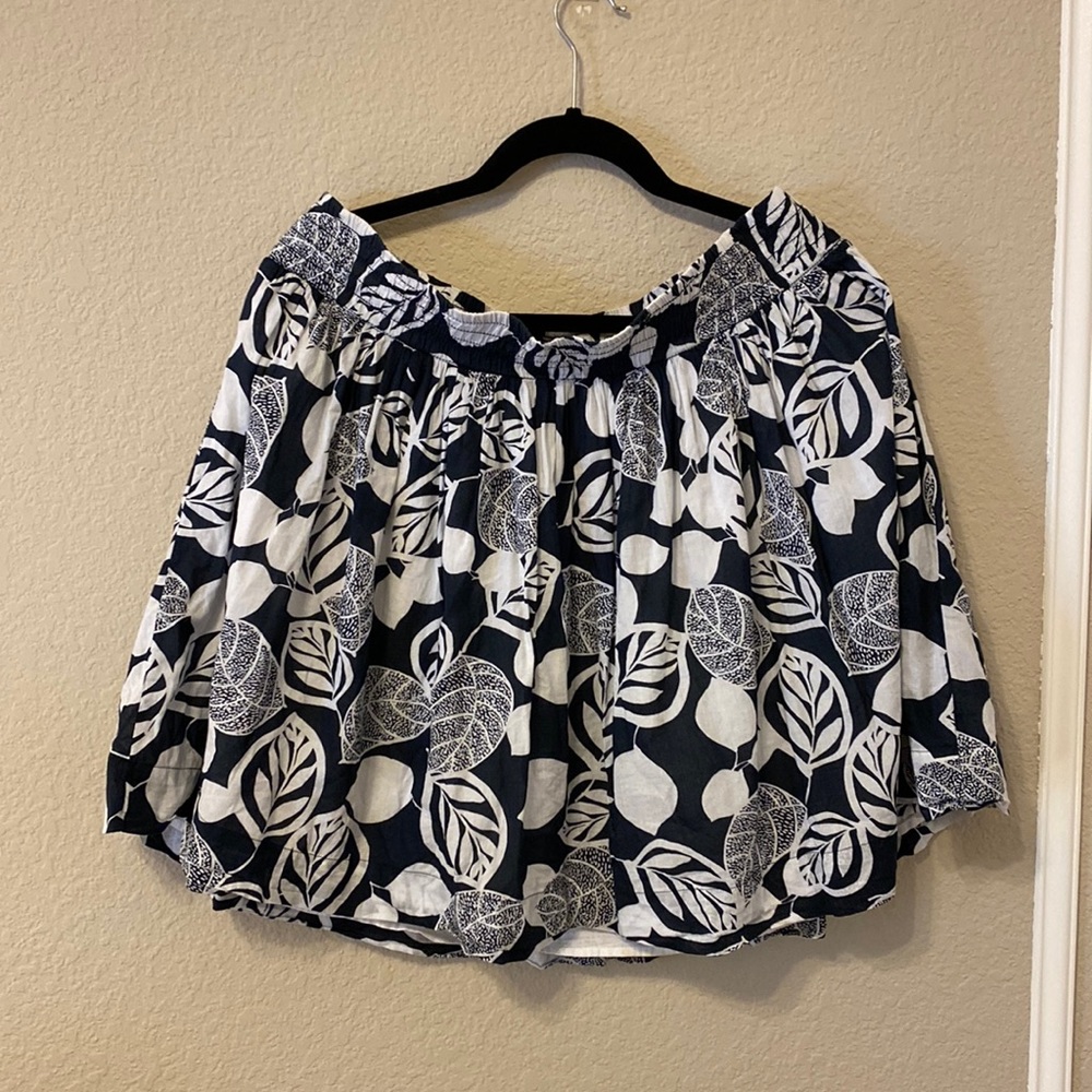 Blue and white cotton fluffy mini skirt